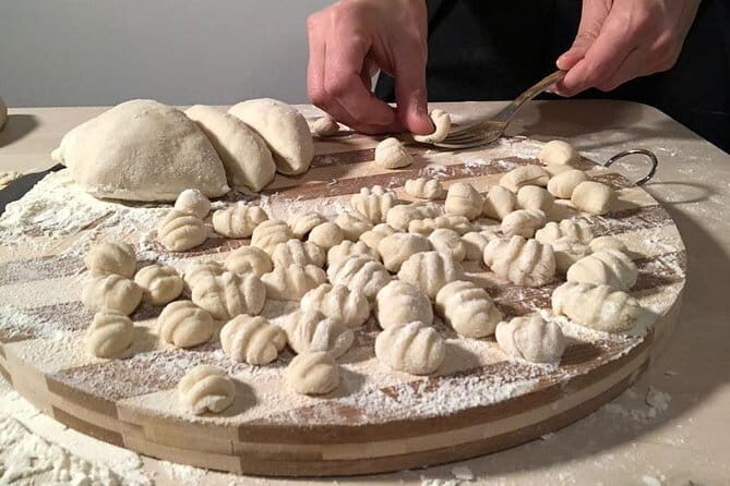 Tuscan Cooking Class in an Art Gallery in Florence - FAQs