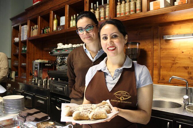 Twilight Local Food, History and Hidden Places - What Makes This Tour Stand Out? Why You Should Consider It