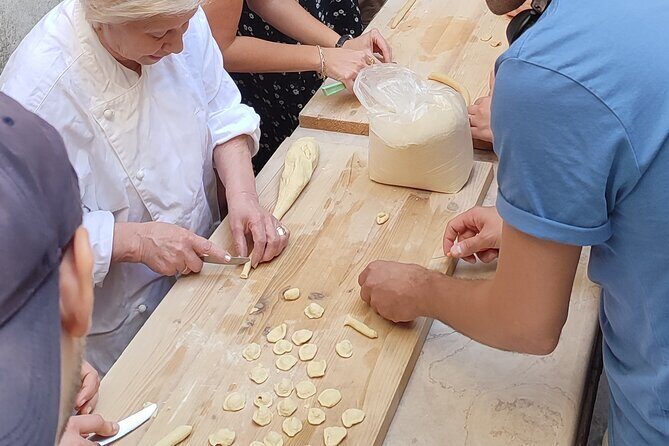 Typical Apulian Orecchiette Cooking Class + Dinner included and Wines - FAQ