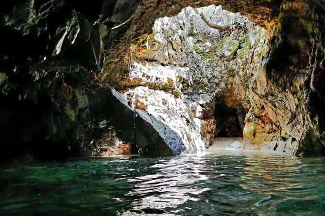 Uninhabited Island Discover Plavnik with a Pirate Ship - Exploring Plavnik Island