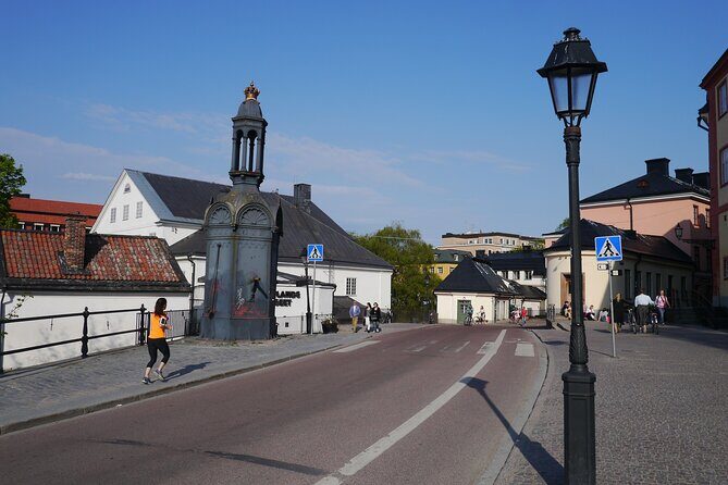 Uppsala Must See 2h city walk - 2h tour of all big attractions! - Practical Details: What to Expect