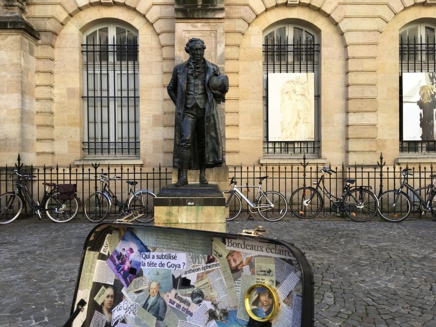 Urban Escape Game - the Skull of Goya - A Well-Structured Experience with Practical Details