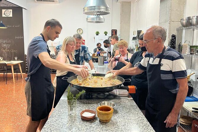 Valencian Paella Cooking Class, Tapas & Sangria - Evening - Practical Details & Tips