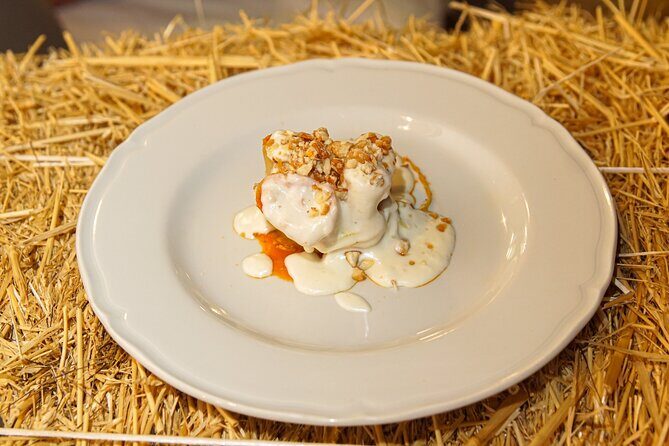 Valle delle Ferle with Wine Tasting and Lunch in Caltagirone - Who Should Book This Experience?