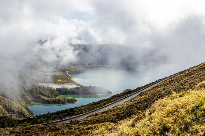 Van Tour Lagoa do Fogo - Why You Should Consider This Tour