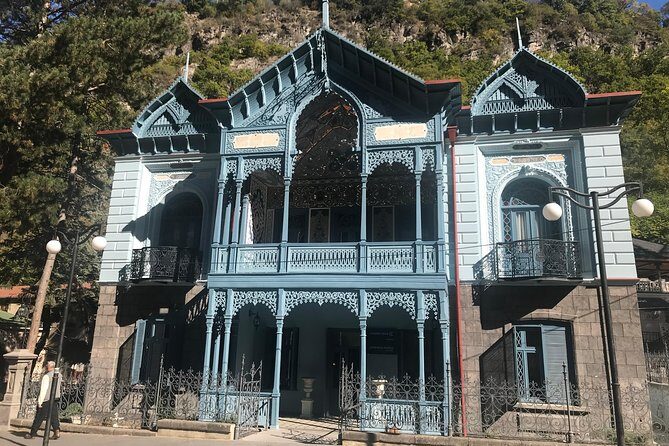 Vardzia caves - Rabati castle - Borjomi park from Tbilisi one-day tour - Why This Tour Works