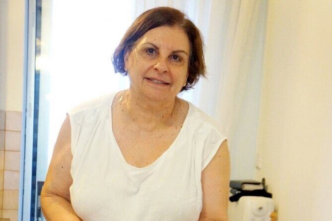 Variety of Greek Meze with Maria - Who Will Love This Experience?