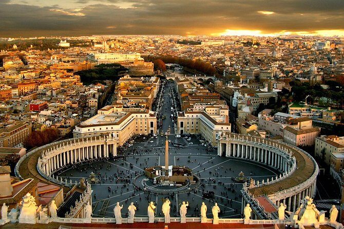 Vatican Museums Sistine Chapel with Basilica or Rafael Rooms Tour - What the Reviews Reveal