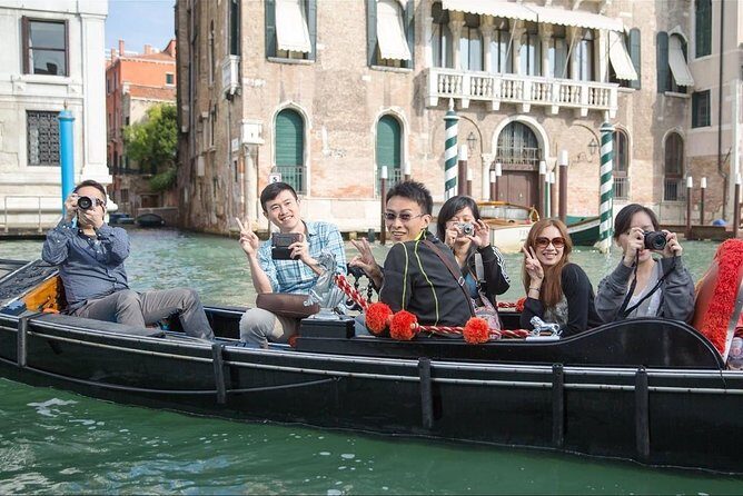 Venice Gondola Ride & Extra Meal Break at illy Caffè - The Value for Money