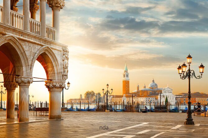 Venice Highlights Self Guided Scavenger Hunt and Walking Tour - Experience and Practical Details