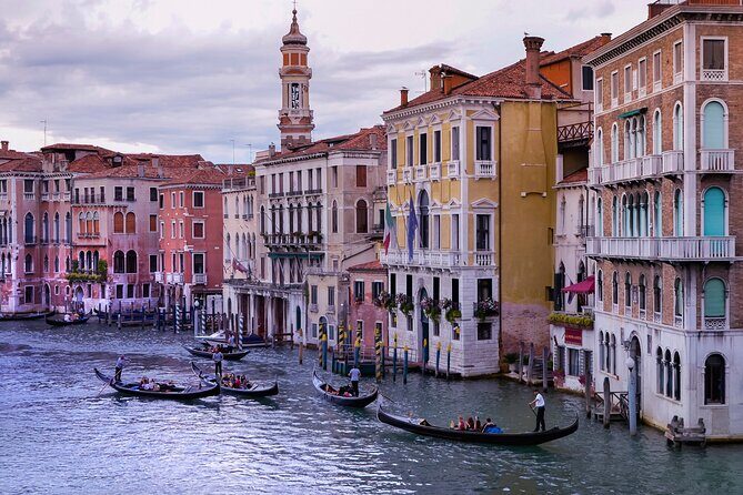 Venice Scavenger Hunt and Best Landmarks Self-Guided Tour - Practicalities: What to Expect