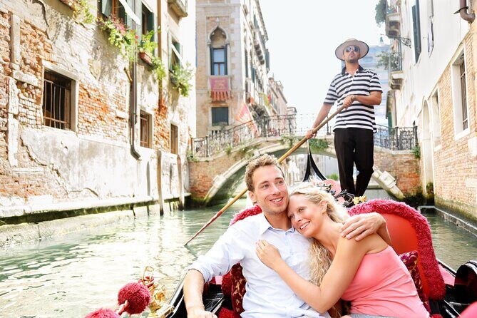 Venice Shared Gondola Ride: 30 Minutes through Grand Canal - FAQs