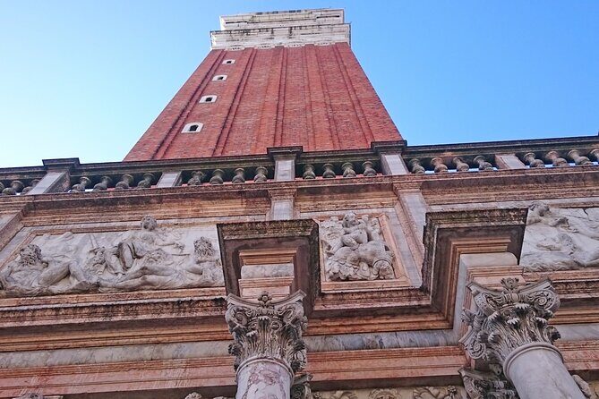 Venice Top attractions Walking Tour along the Canals with Local Guide - Practical Aspects and Value