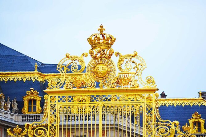 Versailles and the Louvre Tour with Skip-the-Line Access - What Makes This Tour Stand Out?