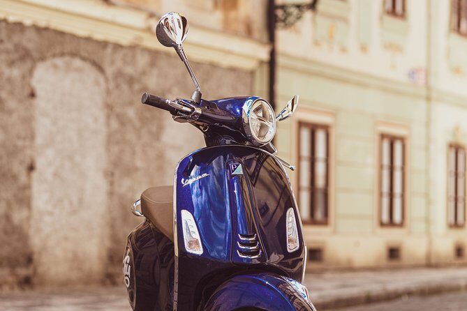 Vespa Rental Prague City Center - What to Expect from the Experience