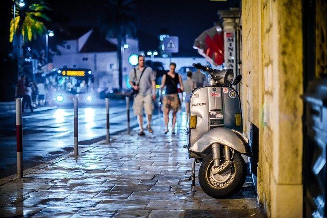 Vespa Tour with driver Rome By Night 3 hours - What Makes This Tour Stand Out?