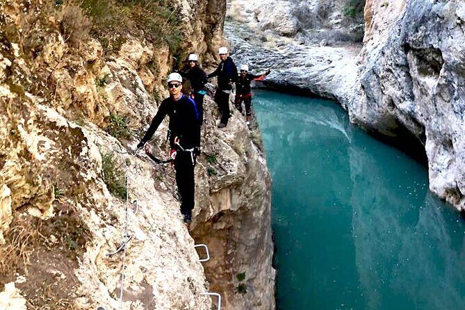 Via Ferrata Adventure in Madrid with Transport - Who Should Consider This Tour?