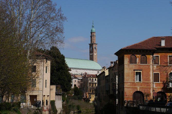 Vicenza City Sightseeing Walking Tour of Must-See Sites With a Local Guide - What Makes This Tour Stand Out?