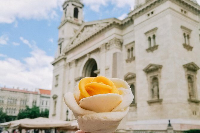 Vienna to Budapest - Private transfer with 2h of Sightseeing - The Sum Up