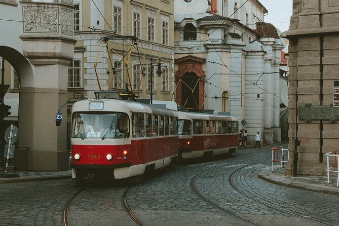 Vienna to Prague - Private Transfer with 2 hours of Sightseeing - The Sum Up