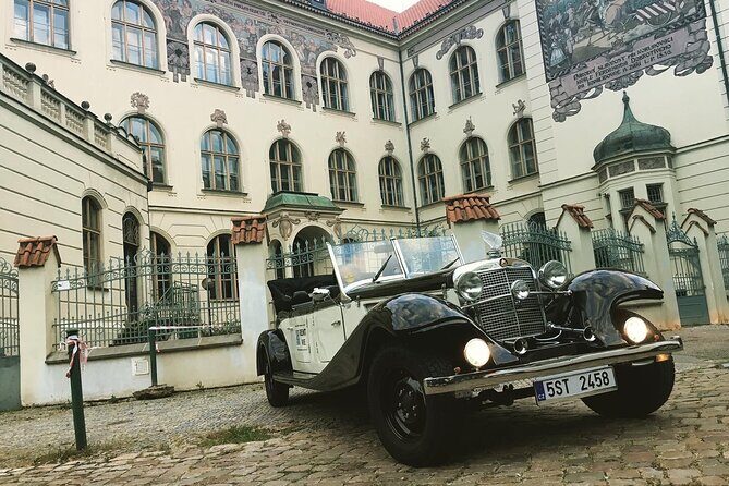 Vintage Cars Prague - Grand City Tour 150min / 1-6 pers. 2,5hrs - FAQ
