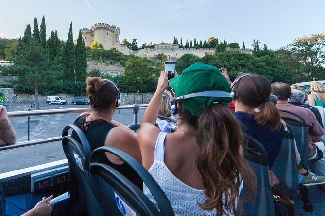 Visit Avignon and Villeneuve lez Avignon aboard a Double-Decker Bus - FAQ