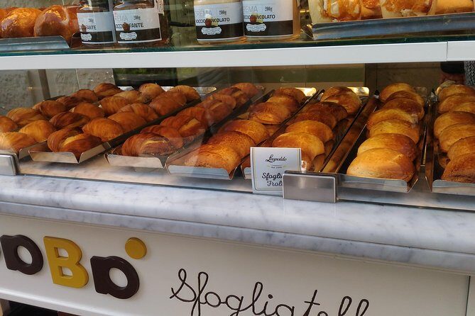 Walking Food Tour of Naples with Tastings - Detailed Breakdown of the Itinerary