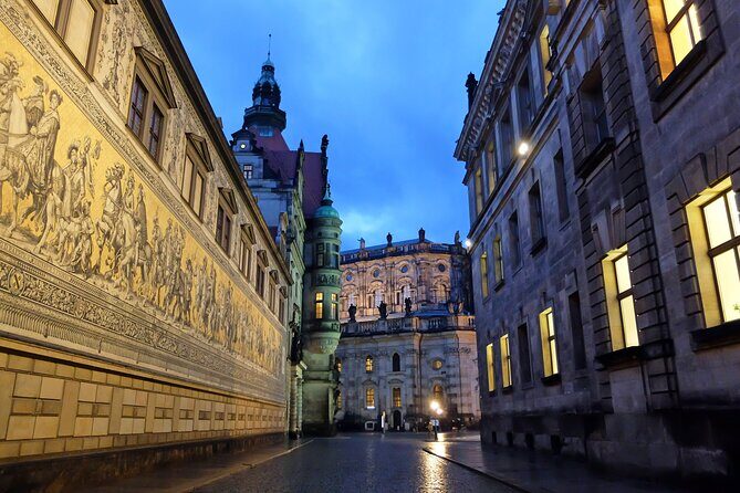 Walking Tour of Historic Dresden with a Christmas Touch. Small group tour. - The Itinerary Breakdown: What to Expect and Why It Matters