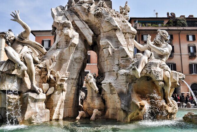 Walking tour of the main squares and fountains of Rome - Why This Tour Works