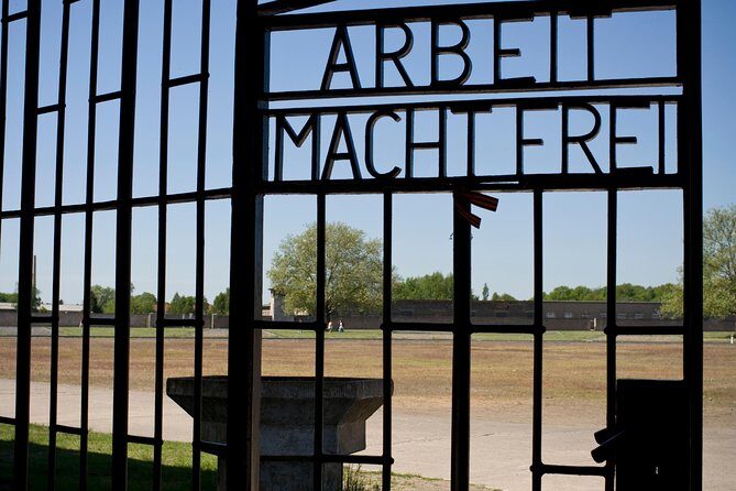 Warnemuende Shore Excursion: Private Sachsenhausen Memorial and Berlin Tour - Who Would Love This Tour?