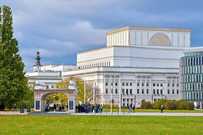 Warsaw at War 1939-1945: A Self-guided Audio Tour - Is This Tour Right for You?