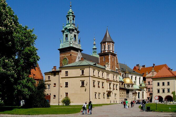 Wawel Castle and Rynek Underground Guided Tour in Krakow - Why You Should Consider This Tour