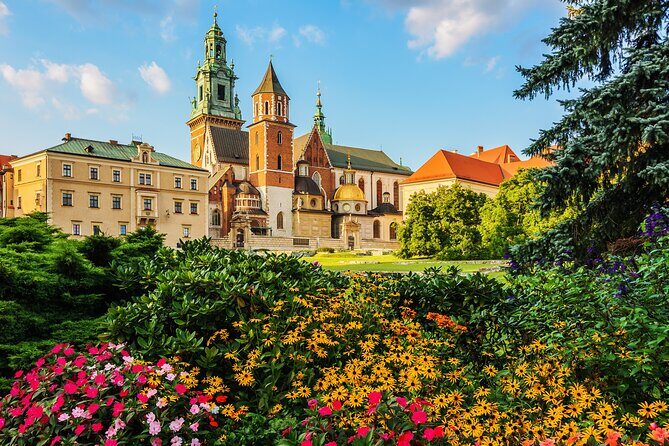 Wawel Hill Audio-Guided Tour - Who Should Consider This Tour?