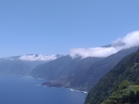 West Tour - 4x4 (Small Group) - FAQ