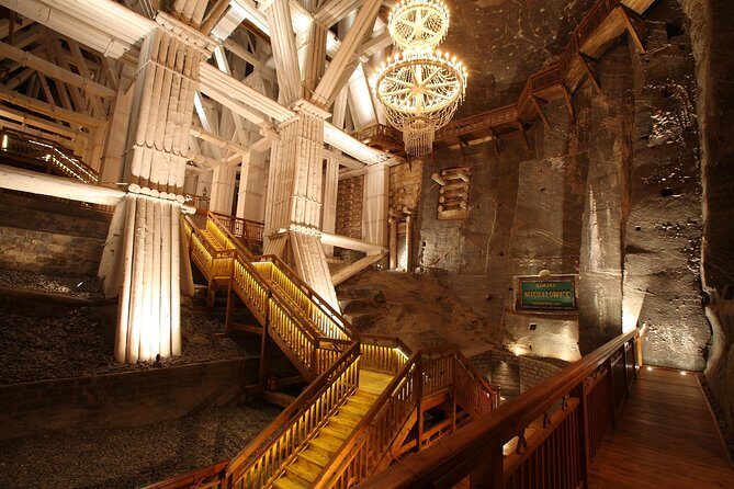 Wieliczka Salt Mine Guided Tour from Krakow with pick-up from Selected Hotels - The Ride Down and Physical Demands