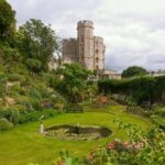 Windsor Castle Private Walking Tour with Accredited Expert Guide - What Makes This Tour Stand Out?