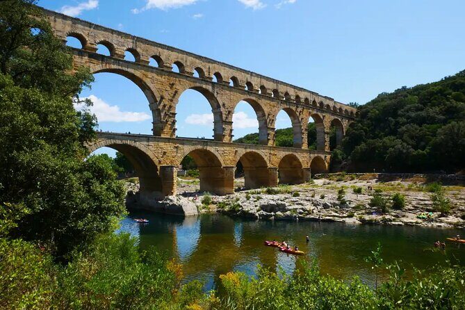 Wine and Romans - Stop 2: Pont du Gard – An Engineering Marvel