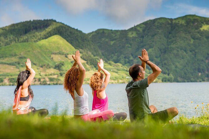 Yoga in Private Stand Up Paddle at Lagoa das Sete Cidades - Why You’ll Love This Experience