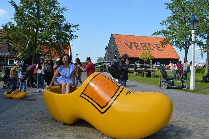 Zaanse Schans & Volendam Small-Group Tour from Amsterdam (7 Pax) - Who This Tour Is Perfect For