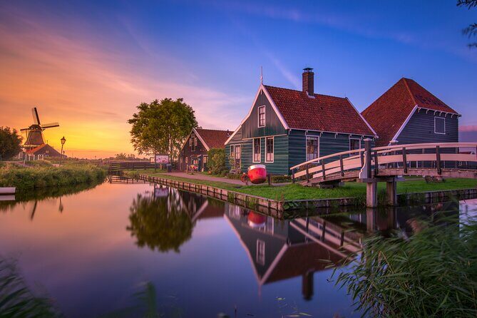 Zaanse Schans Windmills and Cheese Guided Tour from Amsterdam - Authentic Dutch Culture and Photos
