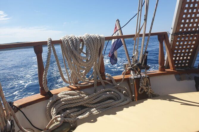 Zadar Private Authentic Wooden Boat tour with unlimited champagne - Who Should Book This Tour?