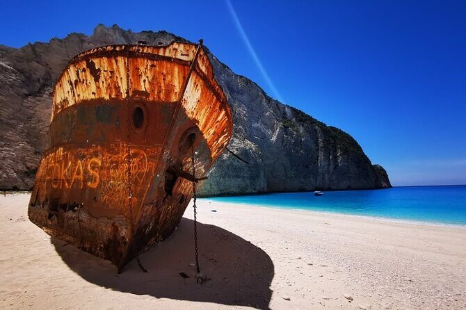 Zakynthos: early morning Shipwreck,Blue Caves and view point small group - How the Experience Feels