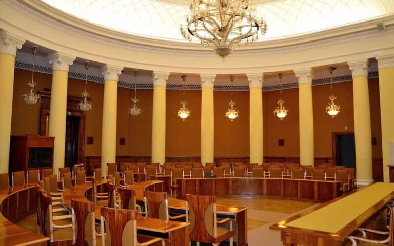 4 hour: Palace of Culture & Science and Lazienki Park - What to Expect From the Tour