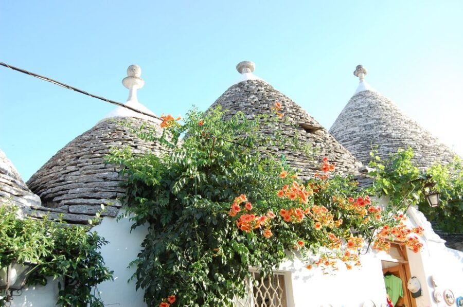Alberobello: History Walking Tour - Inside a Traditional Trullo