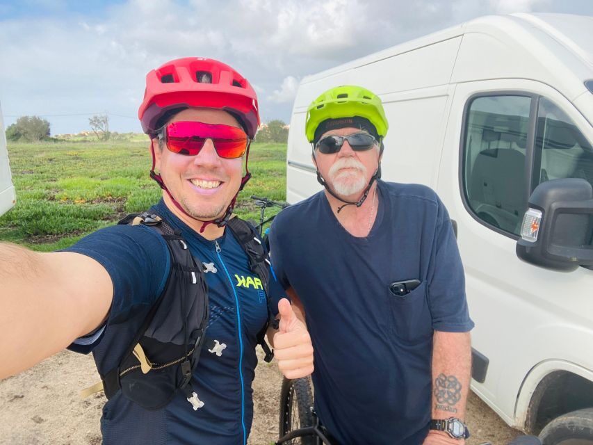 Algarve: Lagos Sightseeing guided Tour with e-bikes - The Itinerary and What You Can Expect