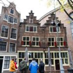 Amsterdam Central Walking Tour - Who Should Book This Tour?