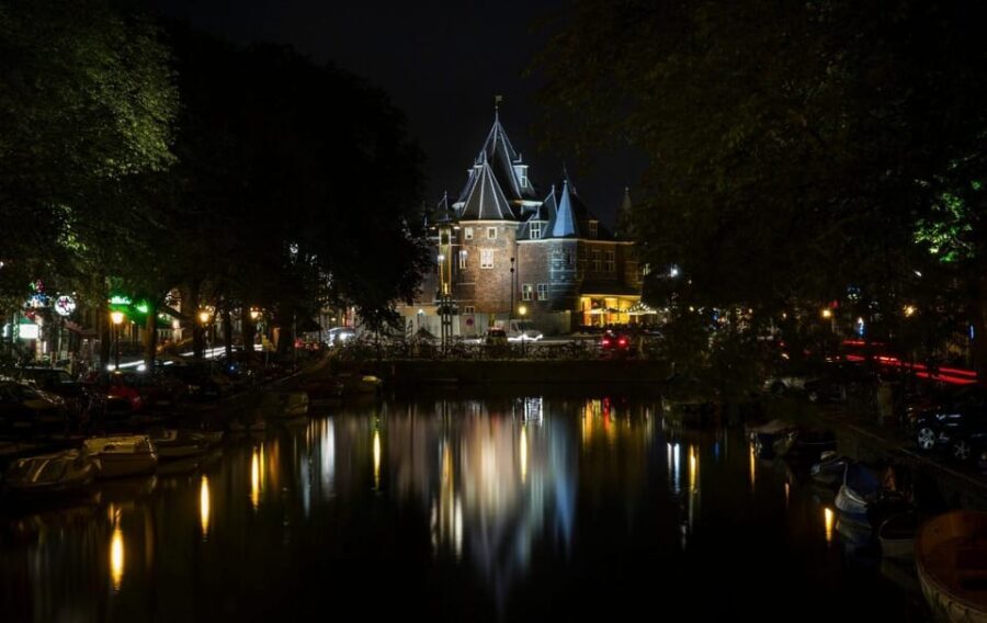 Amsterdam: Haunted History and Ghost Walking Tour - A Deep Dive into the Haunted Amsterdam Experience