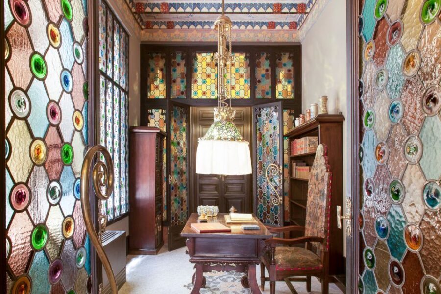 Barcelona: Casa Amatller Guided Visit with Chocolate Gift - Why Is This Tour Worth It?