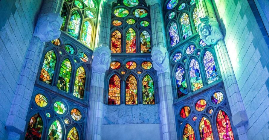 Barcelona: Sagrada Família Skip the Line Tour & Entry Ticket - Who Will Benefit Most from This Tour?