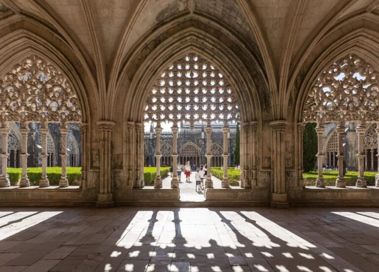 Batalha: A Local's Guided Tour of the Batalha Monastery - Who Should Book This Tour?